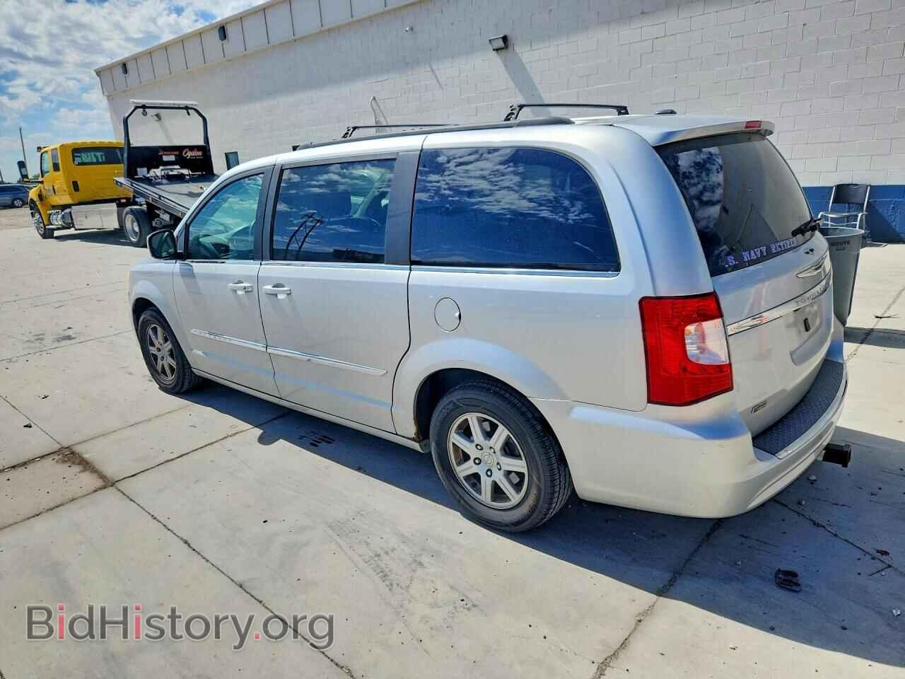 2011 CHRYSLER MINIVAN - VIN: 2A4RR5DGXBR779752 - Photo 2
