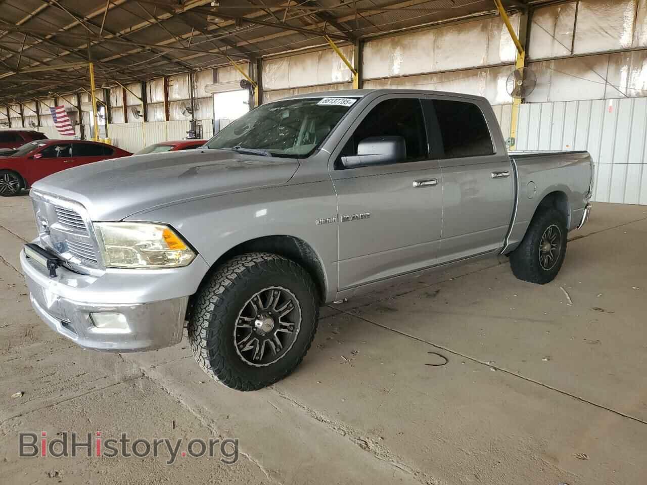 Photo 1D3HV13T69S821788 - DODGE All Models 2009