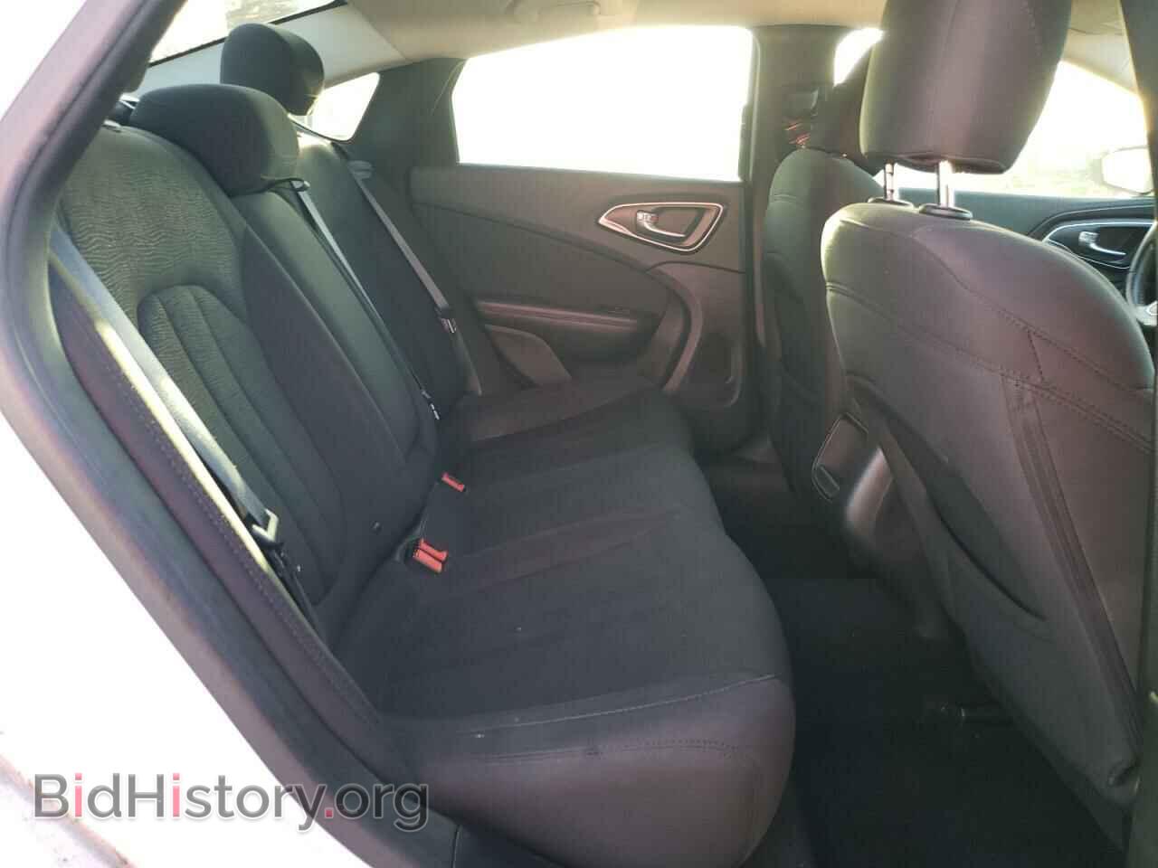 2015 CHRYSLER 200 - VIN: 1C3CCCAB7FN598769 - Фото 6