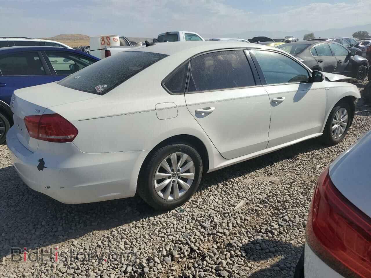 2015 VOLKSWAGEN PASSAT - VIN: 1VWAS7A36FC013064 - Фото 3