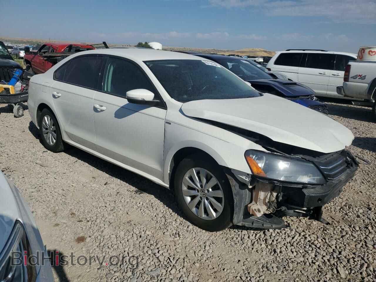 2015 VOLKSWAGEN PASSAT - VIN: 1VWAS7A36FC013064 - Фото 4