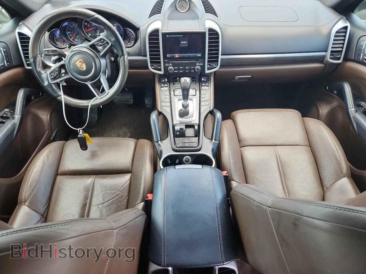 2017 PORSCHE CAYENNE - VIN: WP1AA2A23HKA84715 - Фото 8