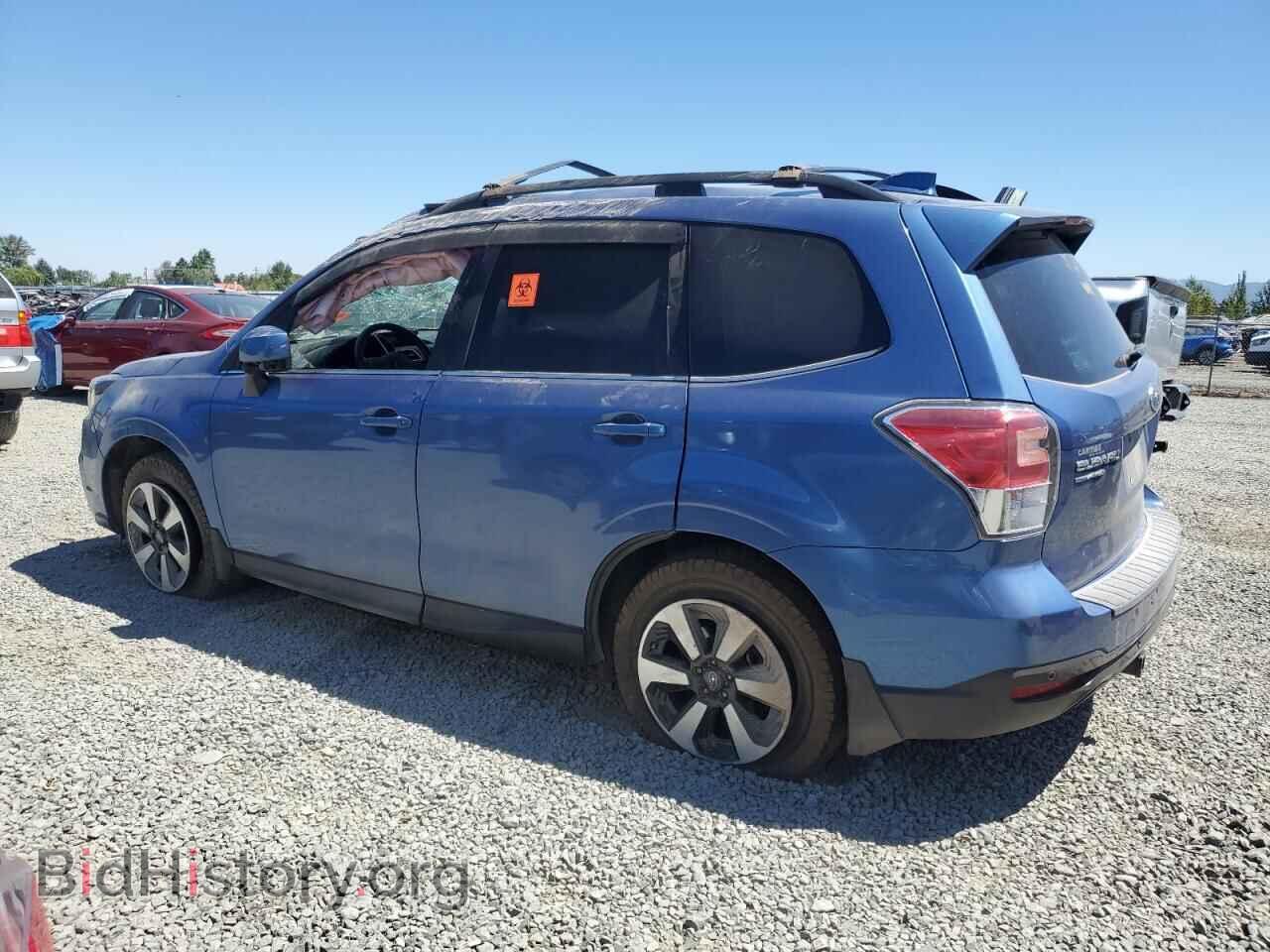 2017 SUBARU FORESTER - VIN: JF2SJARC2HH808017 - Фото 2