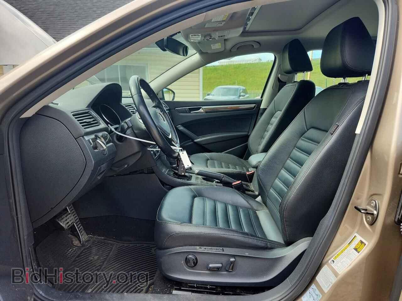 2016 VOLKSWAGEN PASSAT - VIN: 1VWCT7A30GC066060 - Фото 7