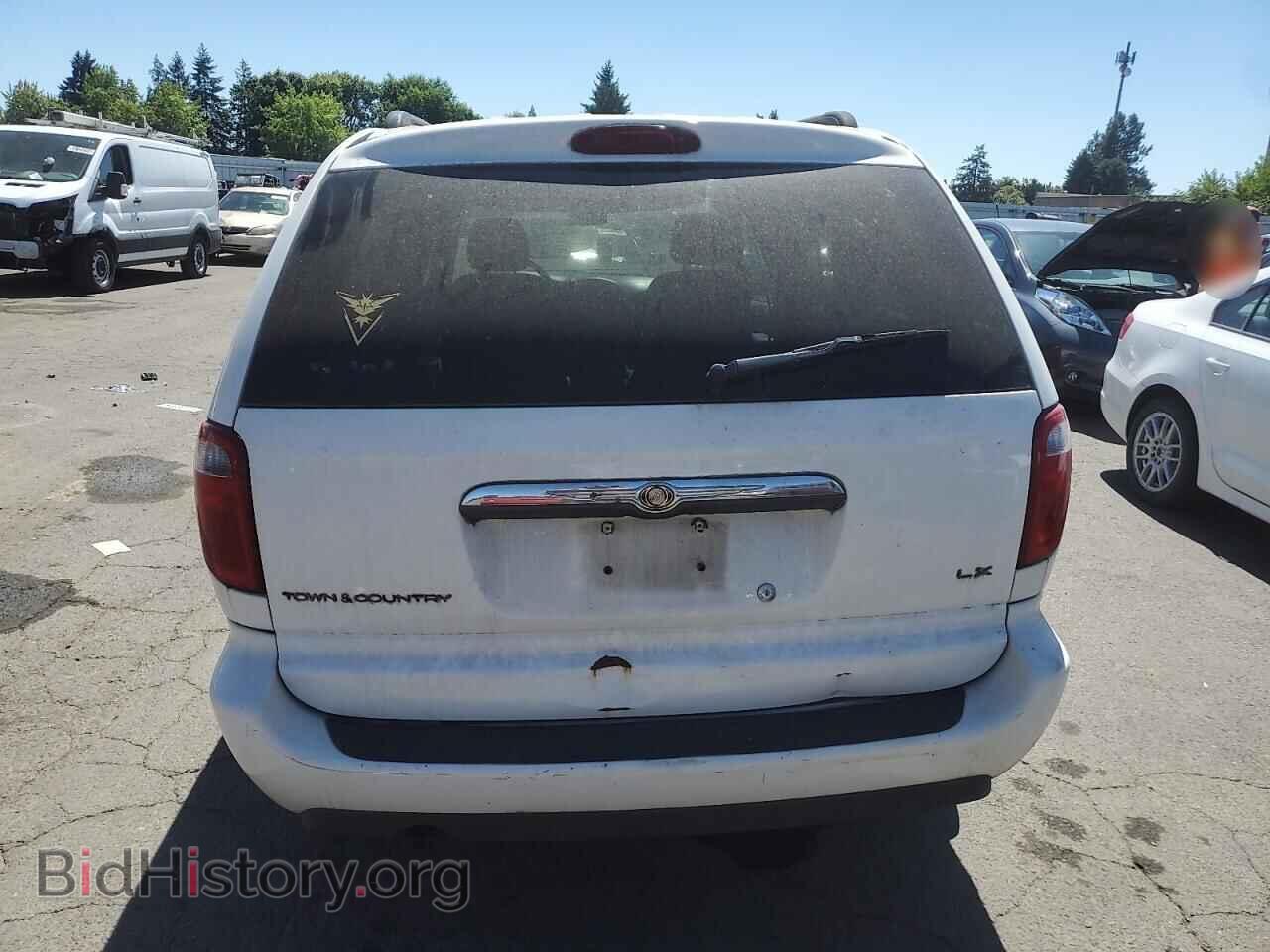 2006 CHRYSLER MINIVAN - VIN: 2A4GP44R26R724467 - Фото 6
