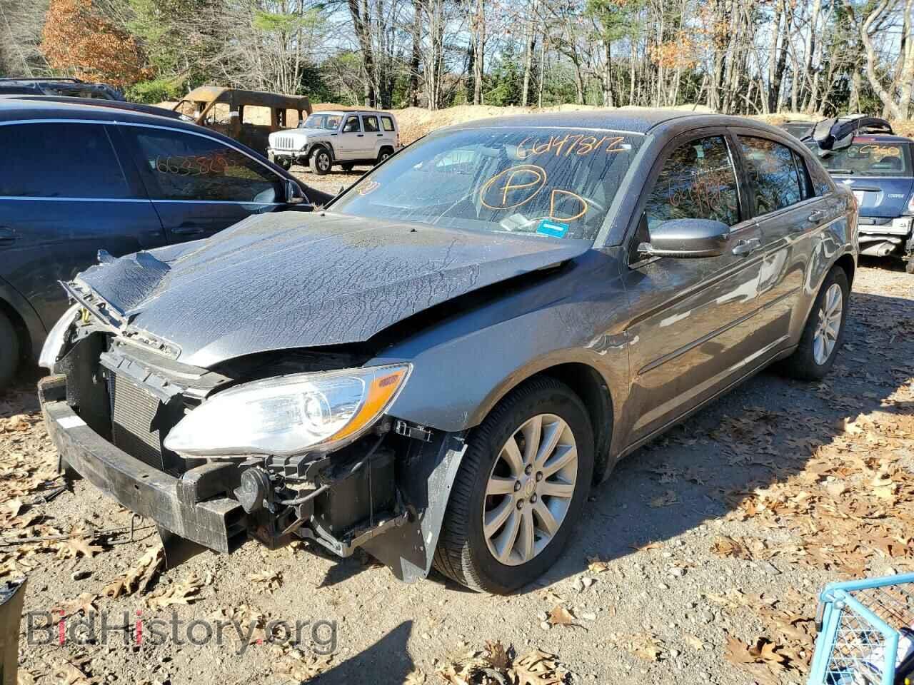 2013 CHRYSLER 200 - VIN: 1C3CCBBG2DN659642 - Фото 2