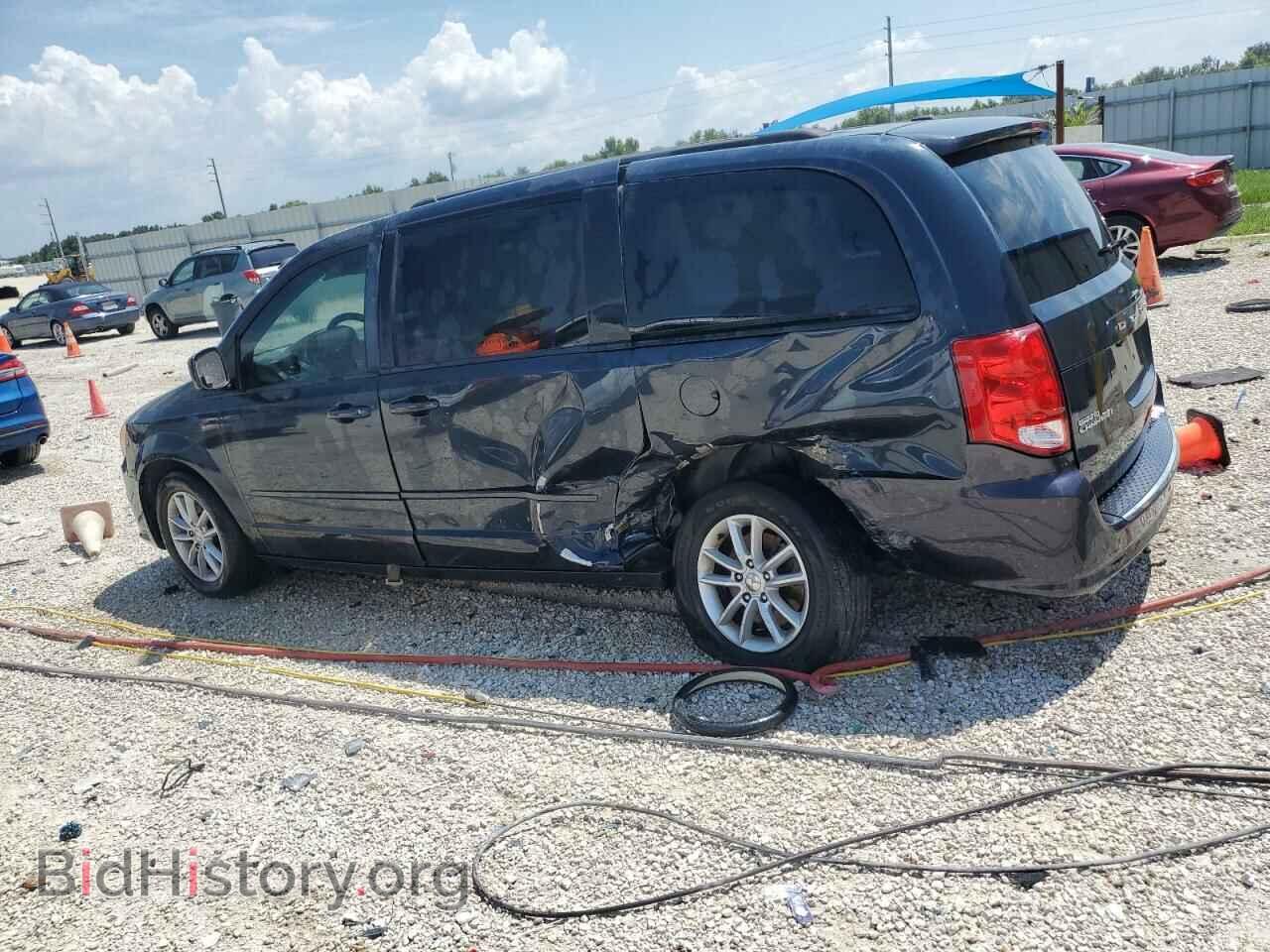 2013 DODGE CARAVAN - VIN: 2C4RDGCG0DR704174 - Photo 2