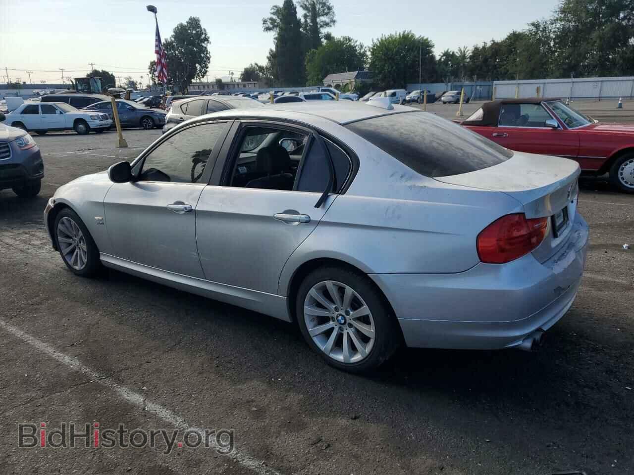 2011 BMW 3 SERIES - VIN: WBAPK7C56BA819100 - Фото 2