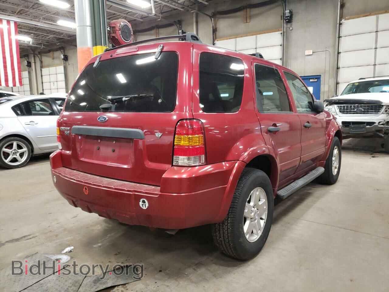 2007 FORD ESCAPE - VIN: 1FMCU03157KB79524 - Фото 4