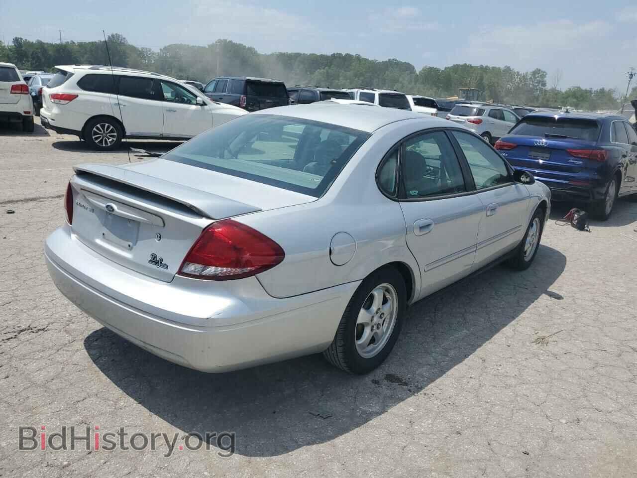 2006 FORD TAURUS - VIN: 1FAFP53UX6A245611 - Фото 3