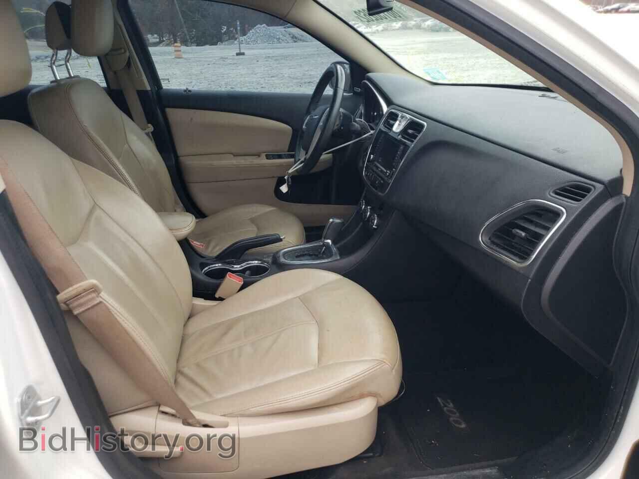 2014 CHRYSLER 200 - VIN: 1C3CCBCG3EN157819 - Фото 5