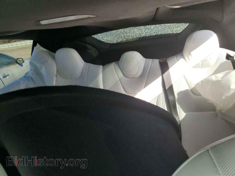 2022 Tesla MODEL X (VIN 7SAXCAE55NF354818) — фото 6 из 10