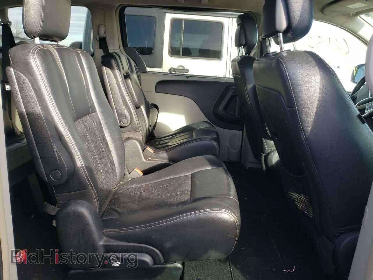 2011 CHRYSLER MINIVAN - VIN: 2A4RR8DG2BR745886 - Photo 6