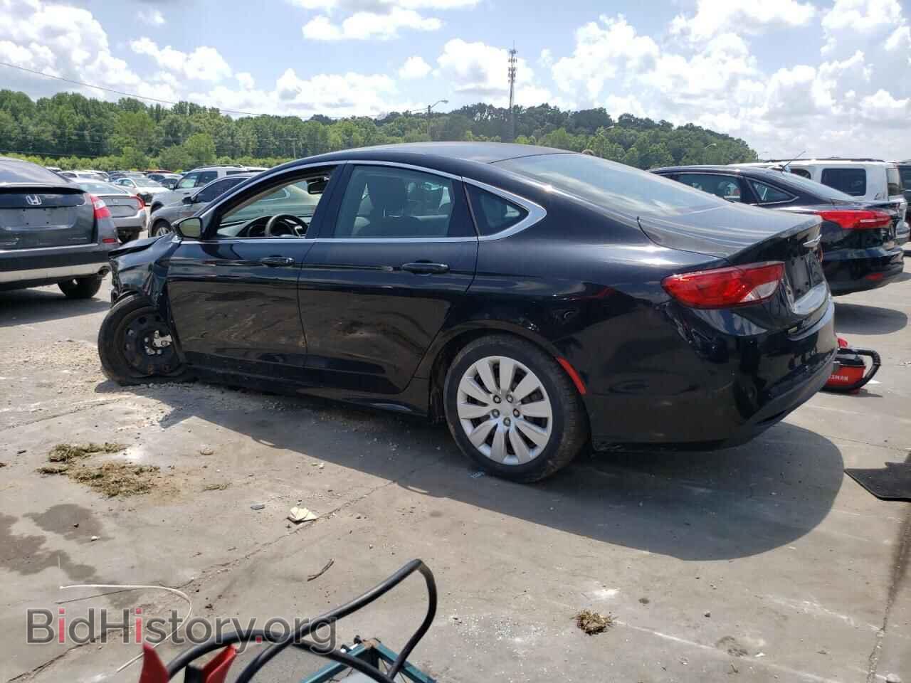 2015 CHRYSLER 200 - VIN: 1C3CCCFB8FN617869 - Photo 2