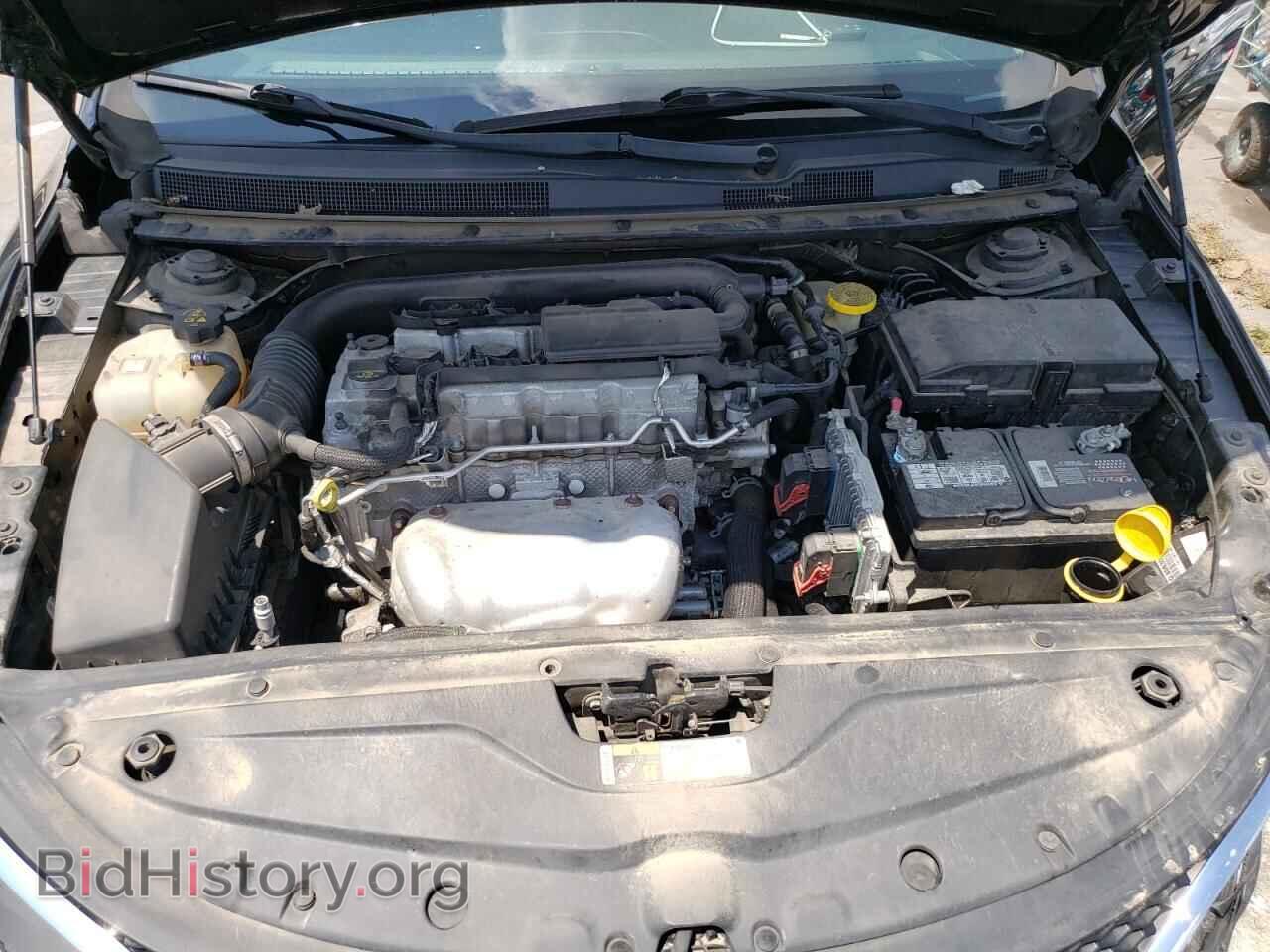 2015 CHRYSLER 200 - VIN: 1C3CCCFB8FN617869 - Photo 11