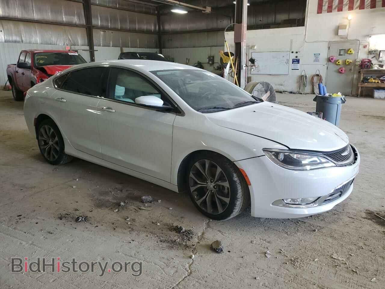 2015 CHRYSLER 200 - VIN: 1C3CCCCGXFN573003 - Photo 4