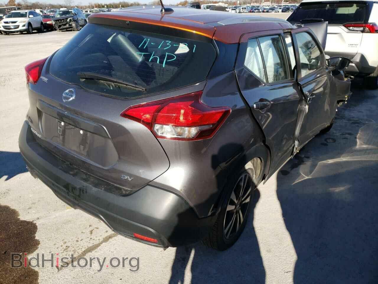 2019 NISSAN KICKS - VIN: 3N1CP5CU3KL488793 - Фото 4