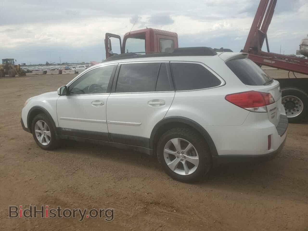 2014 SUBARU OUTBACK - VIN: 4S4BRCLC9E3231146 - Фото 2