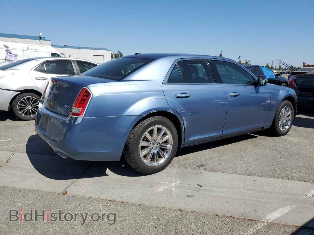 2011 CHRYSLER 300 - VIN: 2C3CA5CG4BH584387 - Фото 3