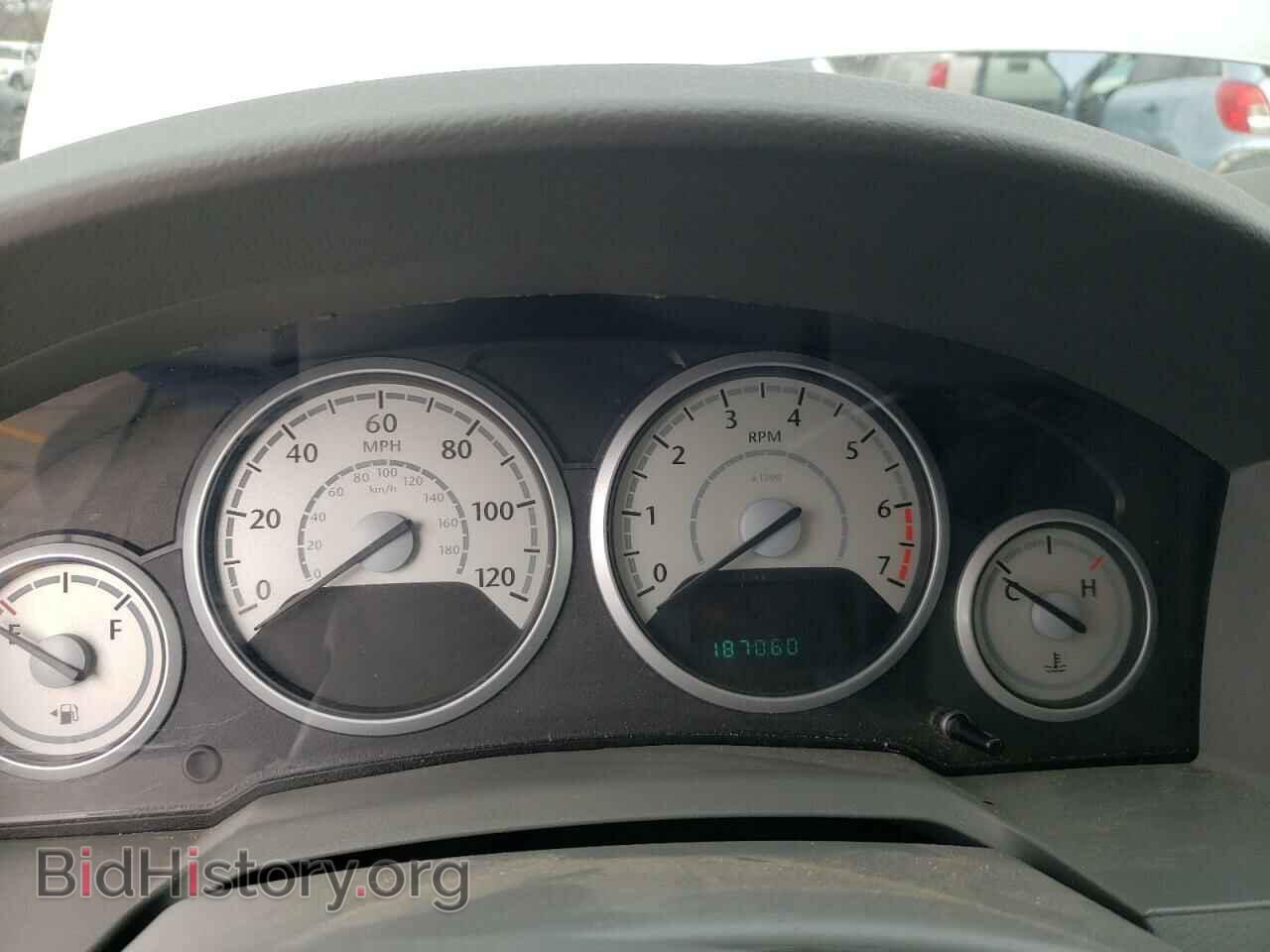 2008 CHRYSLER MINIVAN - VIN: 2A8HR44H58R708058 - Фото 9