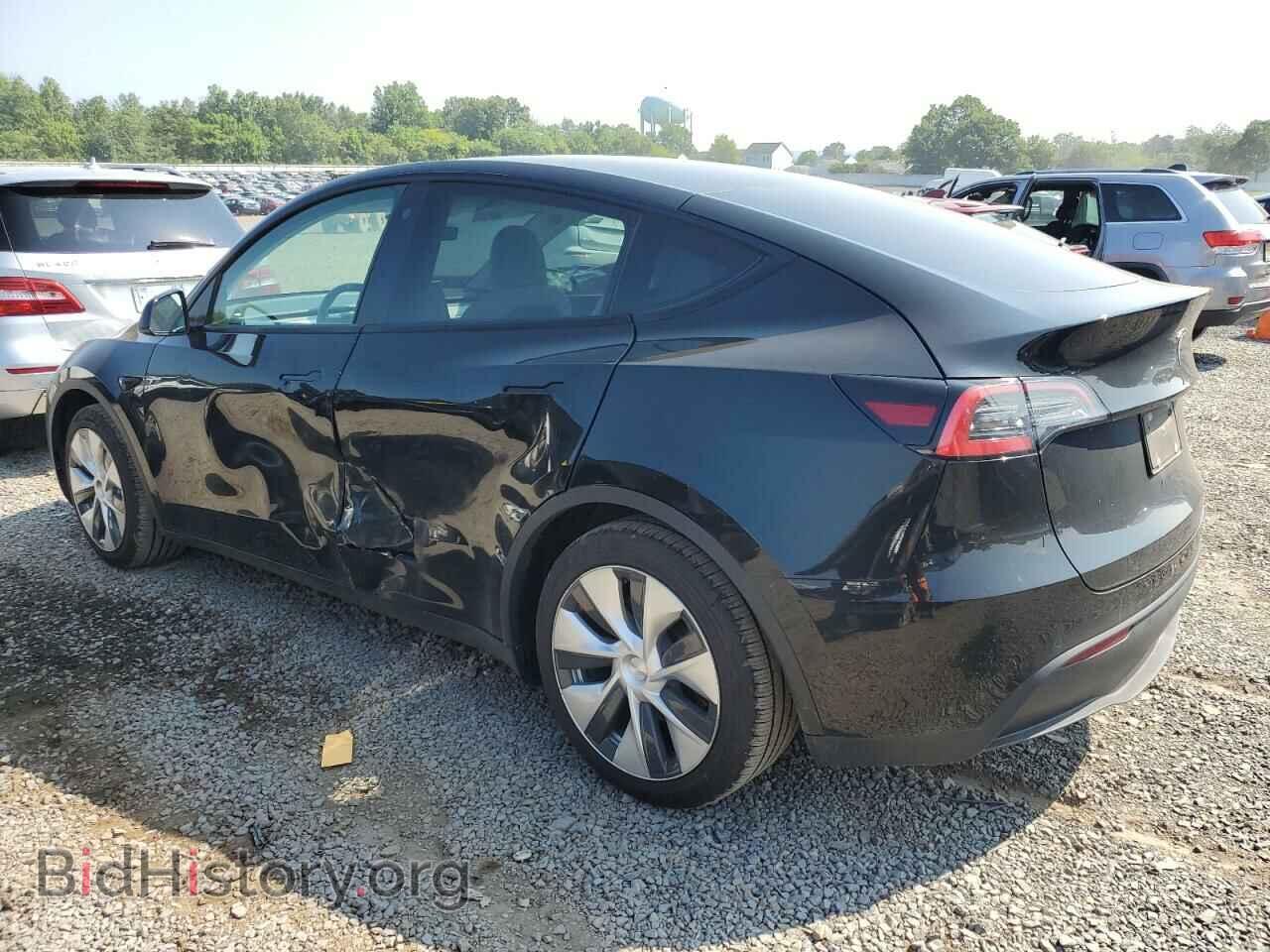 2021 TESLA MODEL Y - VIN: 5YJYGAEE9MF116071 - Фото 2