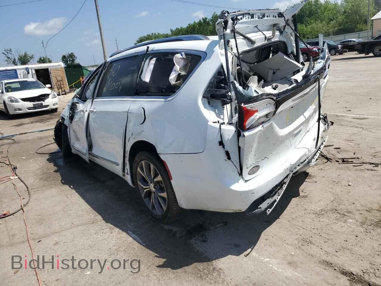 2018 CHRYSLER PACIFICA - VIN: 2C4RC1GG9JR117784 - Фото 2