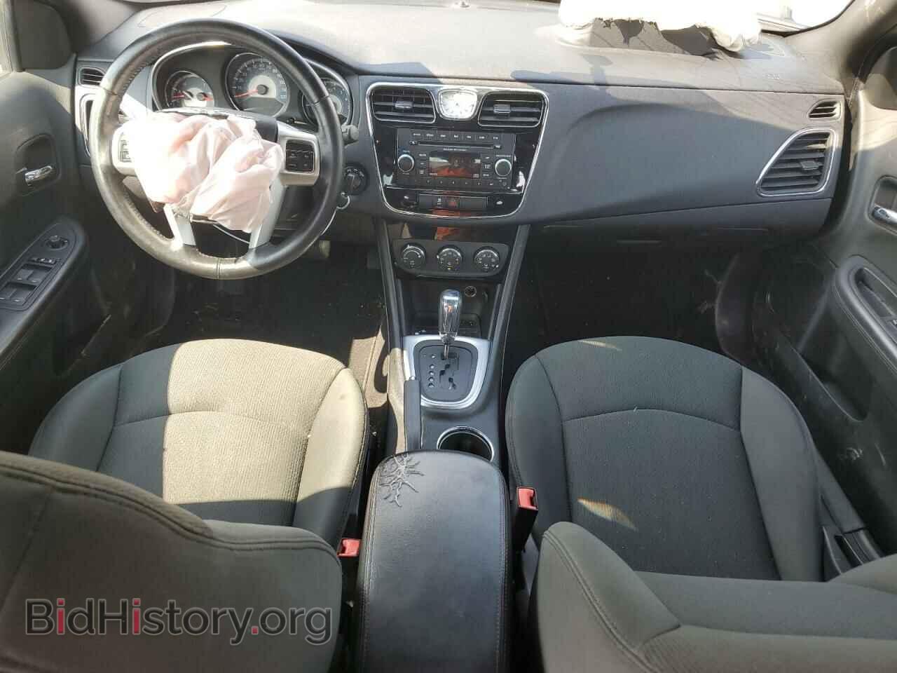 2012 CHRYSLER 200 - VIN: 1C3CCBBBXCN100374 - Фото 8