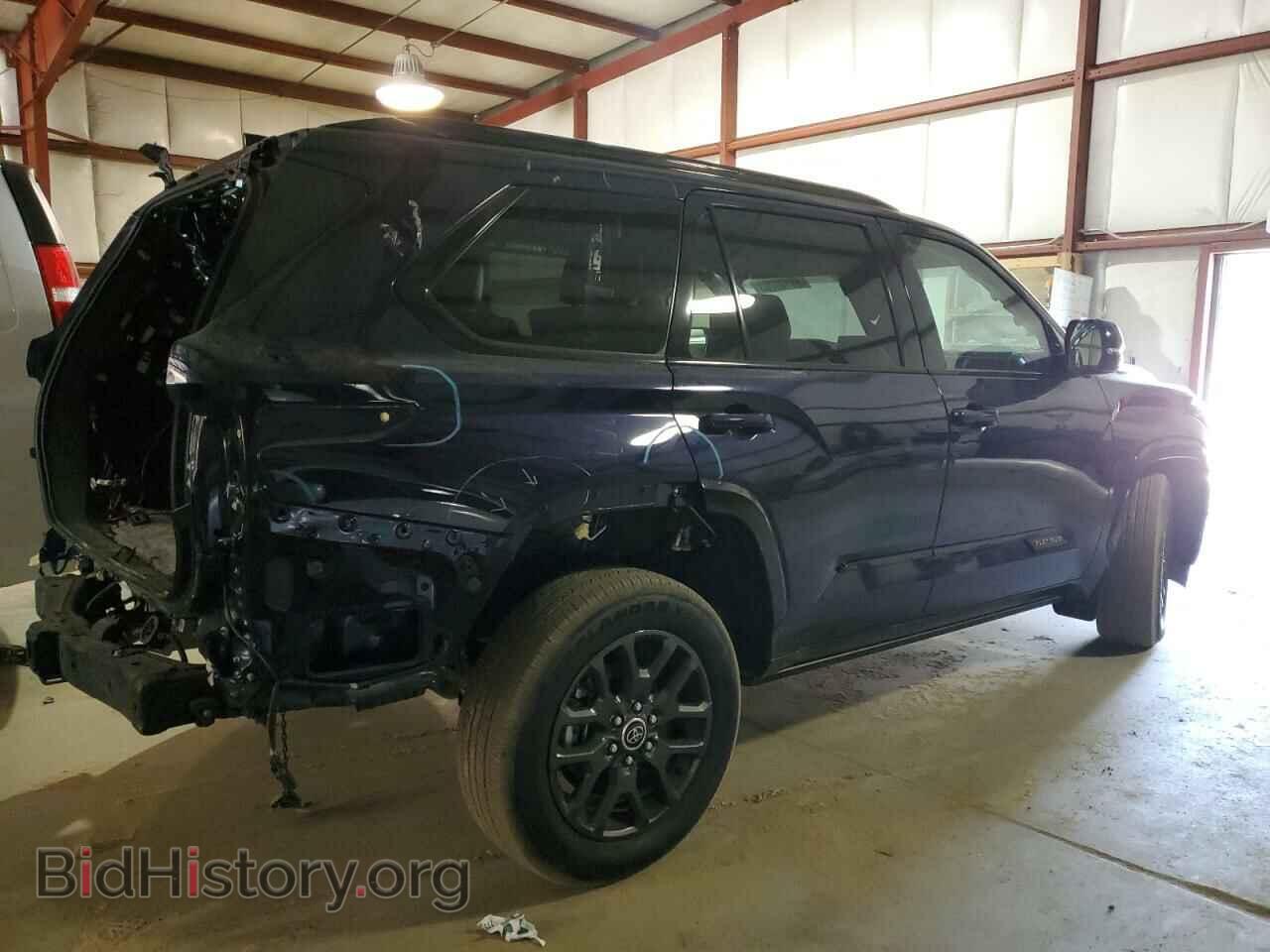 2023 TOYOTA SEQUOIA - VIN: 7SVAAABA7PX004700 - Фото 3