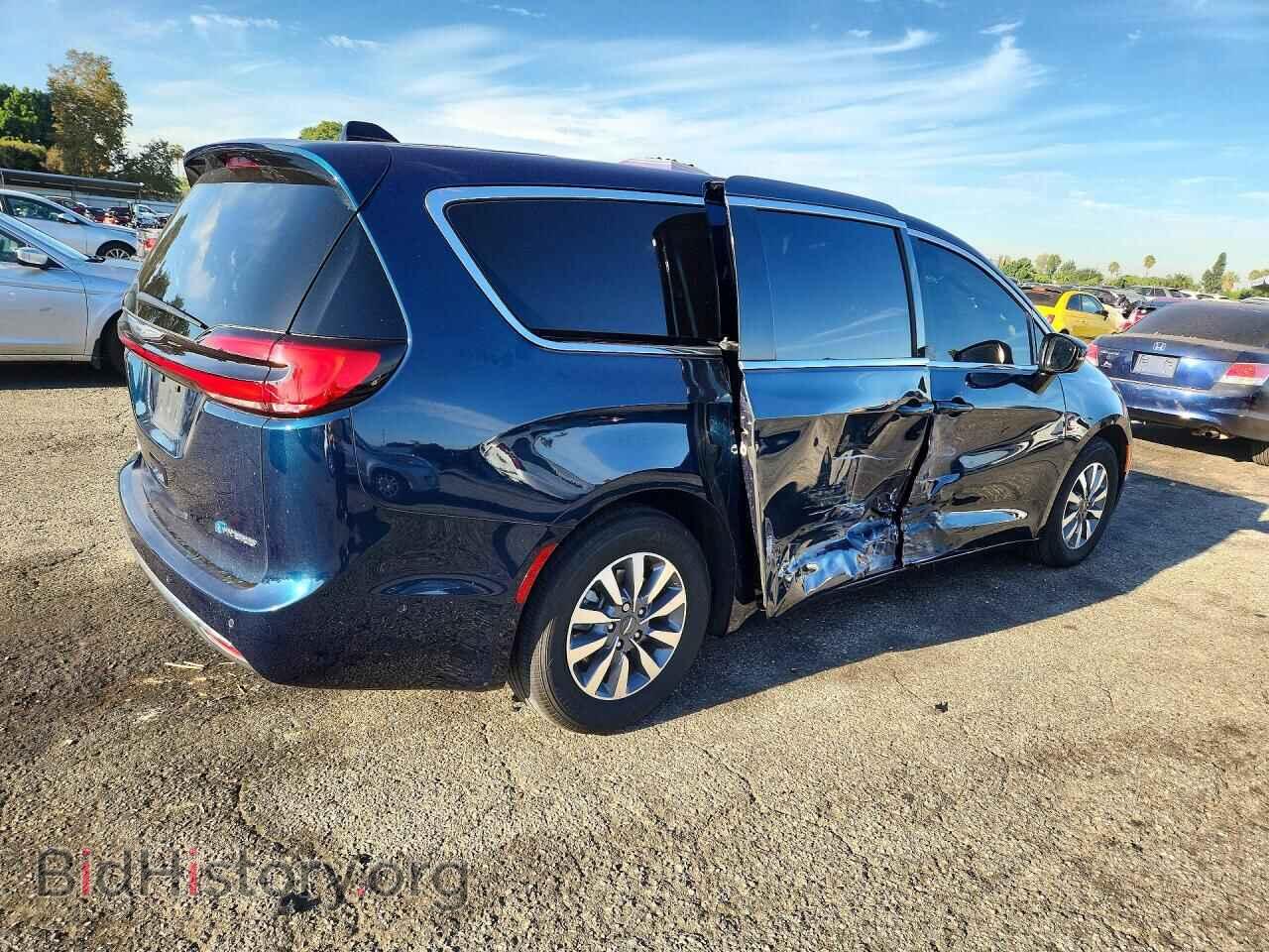 2025 CHRYSLER PACIFICA - VIN: 2C4RC1S74SR536361 - Фото 3