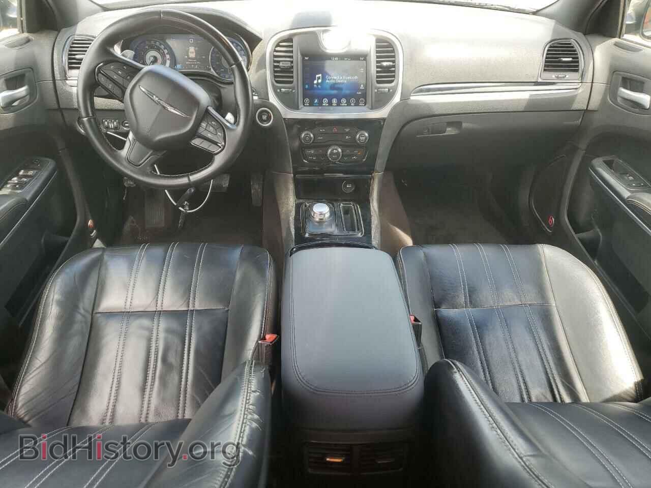2017 CHRYSLER 300 - VIN: 2C3CCAGGXHH558060 - Фото 8