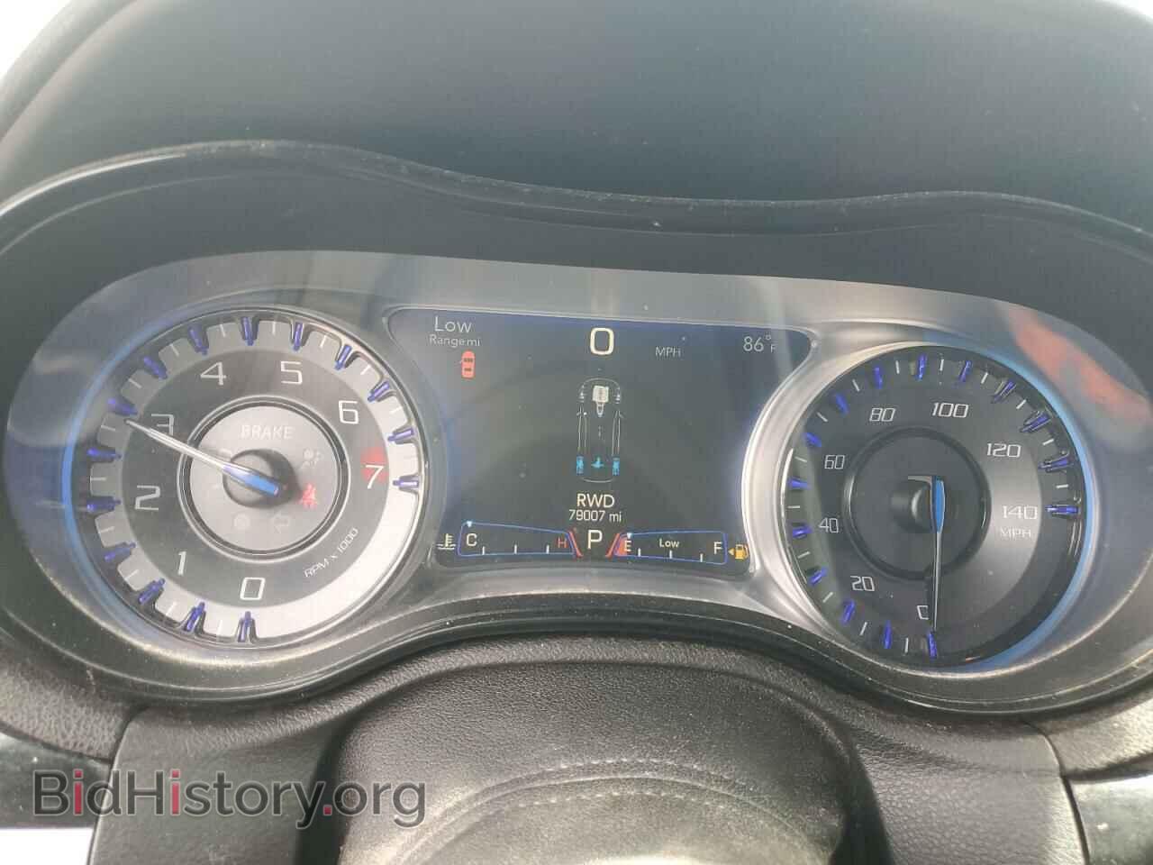 2017 CHRYSLER 300 - VIN: 2C3CCAGGXHH558060 - Фото 9