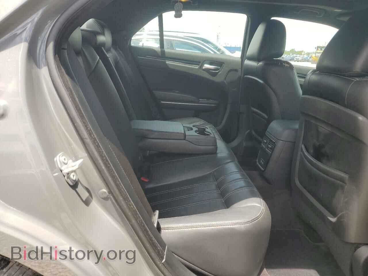 2017 CHRYSLER 300 - VIN: 2C3CCAGGXHH558060 - Фото 10