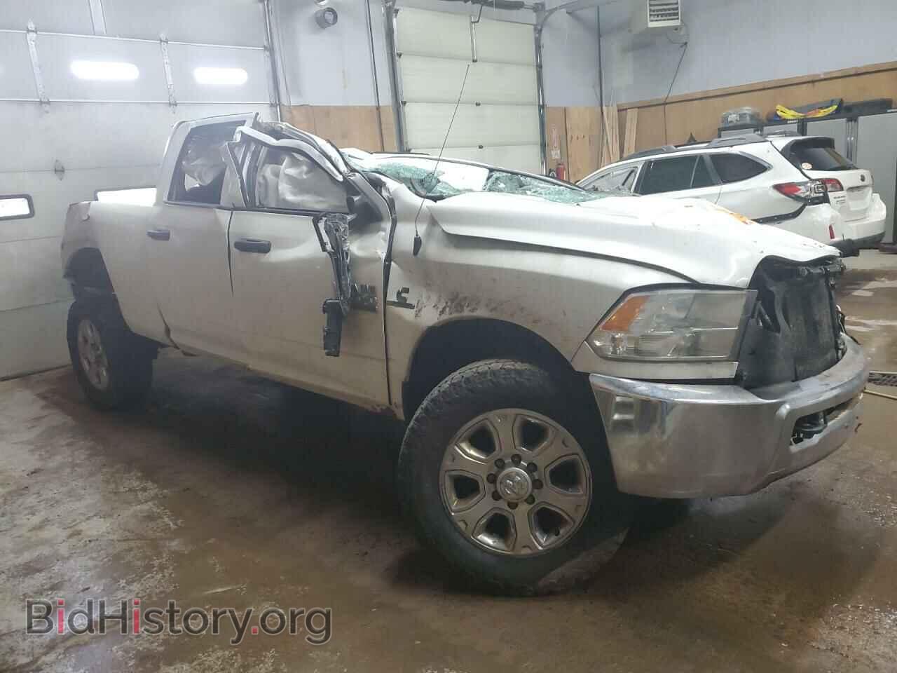 2014 RAM All Models - VIN: 3C6UR5CL4EG231746 - Фото 4