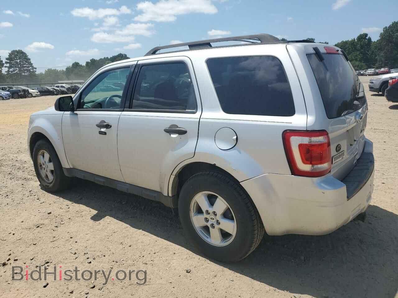 2011 FORD ESCAPE - VIN: 1FMCU9DG1BKA97077 - Фото 2