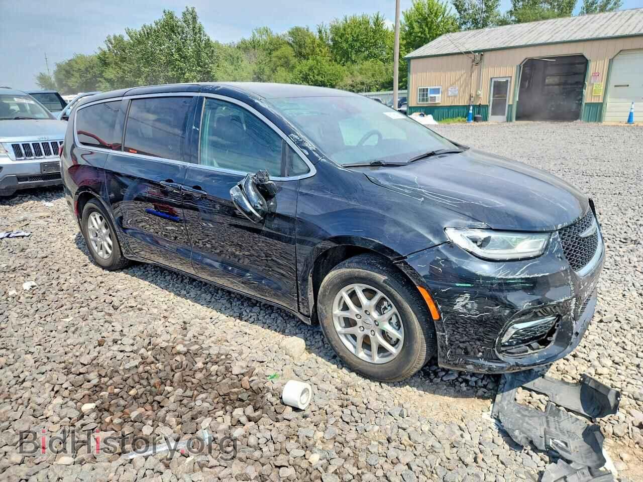 2025 CHRYSLER PACIFICA - VIN: 2C4RC1BG6SR546082 - Photo 4