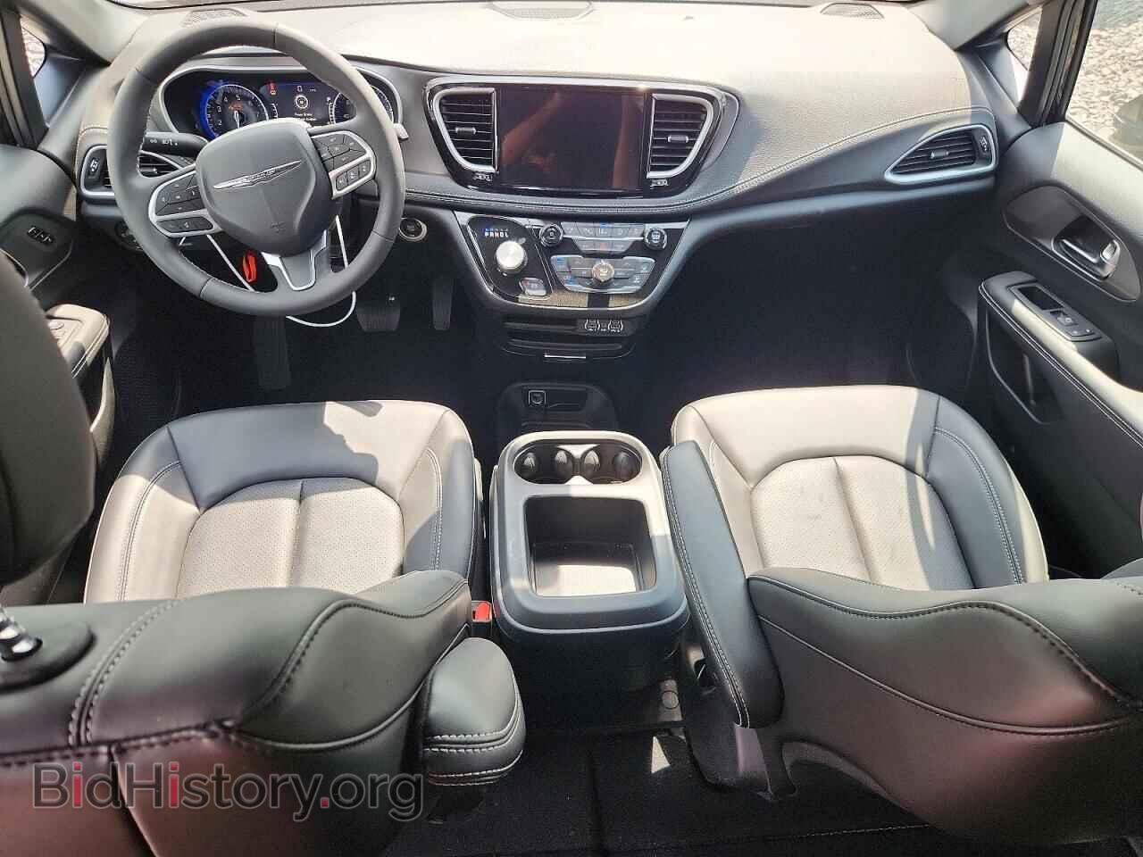 2025 CHRYSLER PACIFICA - VIN: 2C4RC1BG6SR546082 - Photo 8