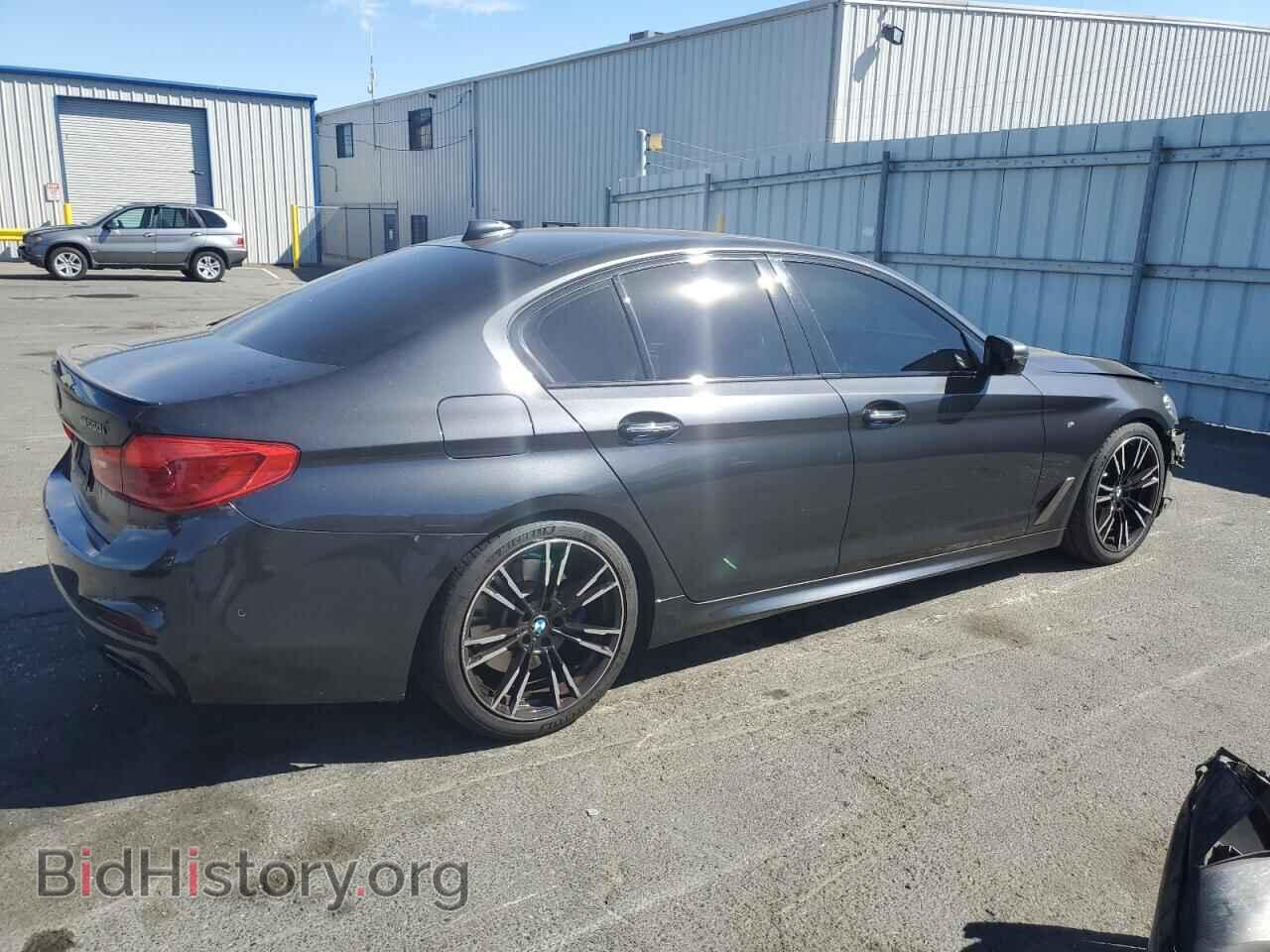 2018 BMW M5 - VIN: WBAJB9C5XJB049302 - Photo 3