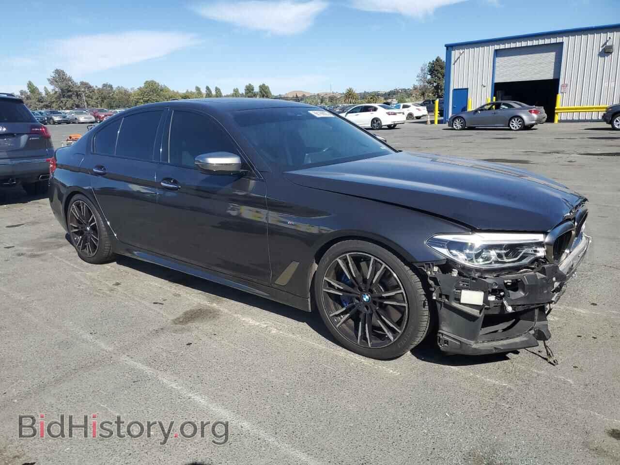 2018 BMW M5 - VIN: WBAJB9C5XJB049302 - Photo 4