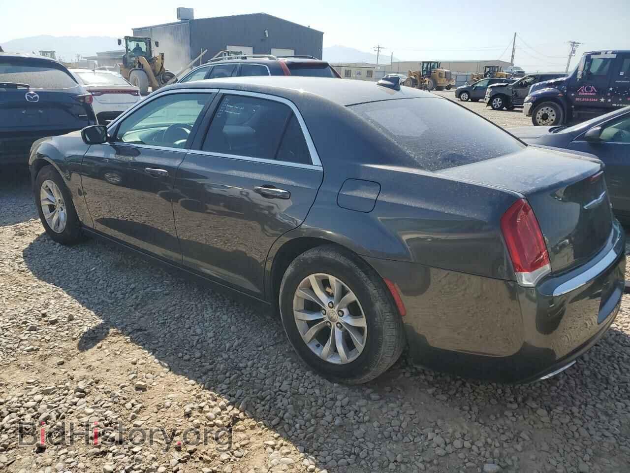 2016 CHRYSLER 300 - VIN: 2C3CCAAG2GH206839 - Фото 2