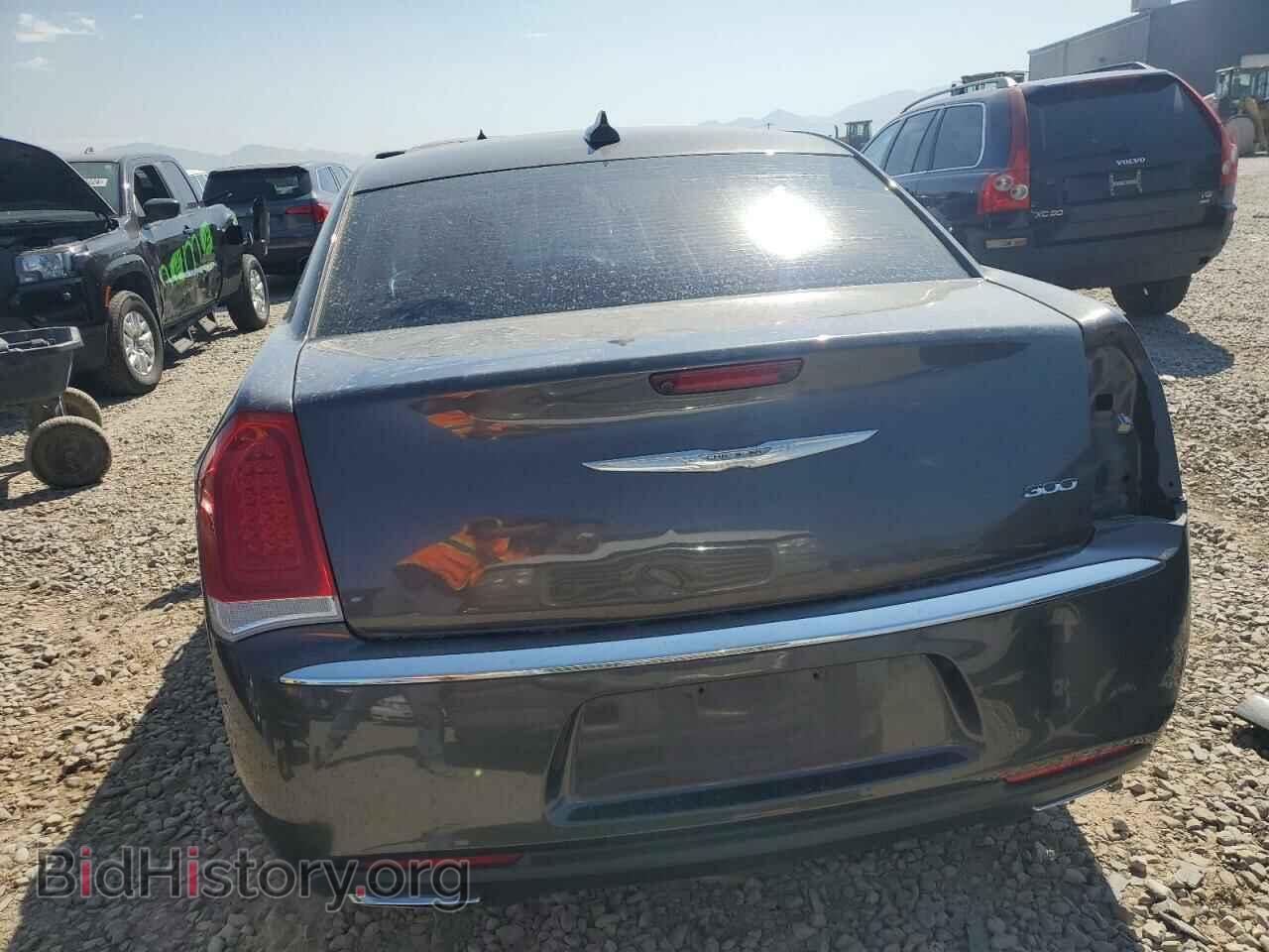2016 CHRYSLER 300 - VIN: 2C3CCAAG2GH206839 - Фото 6