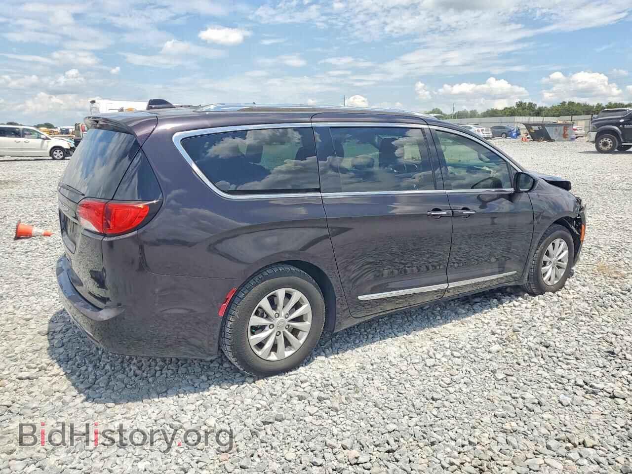 2018 CHRYSLER PACIFICA - VIN: 2C4RC1BGXJR142071 - Photo 3