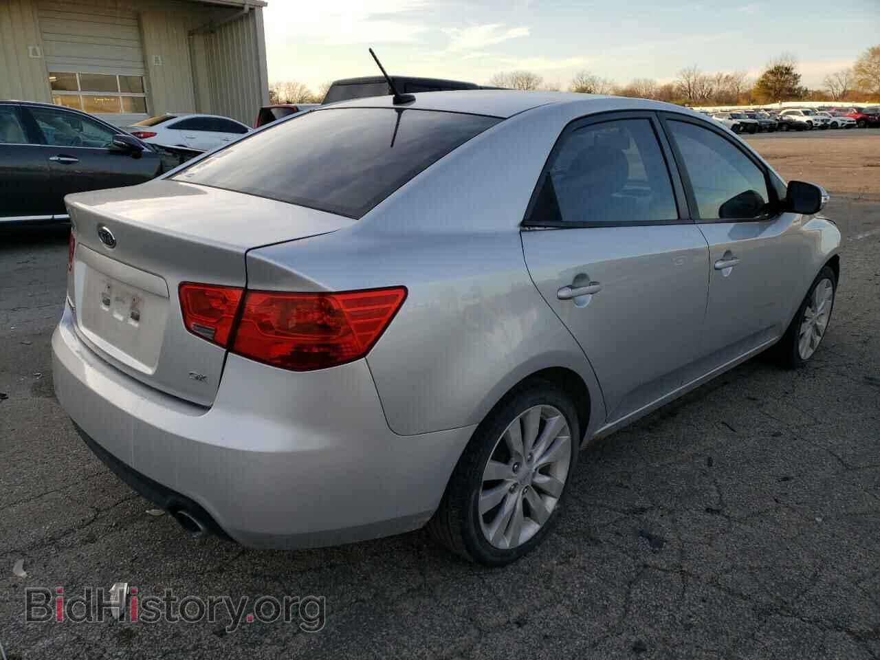 2010 KIA FORTE - VIN: KNAFW4A34A5076475 - Фото 4