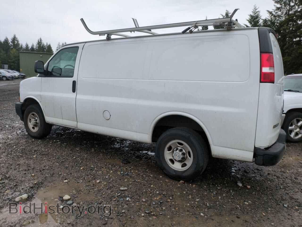 2020 CHEVROLET EXPRESS - VIN: 1GCWGAFP7L1139931 - Фото 2