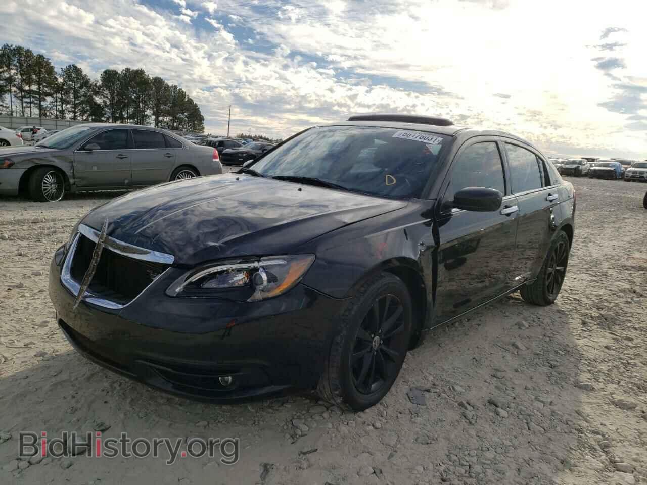 2013 CHRYSLER 200 - VIN: 1C3CCBBG8DN728978 - Фото 2