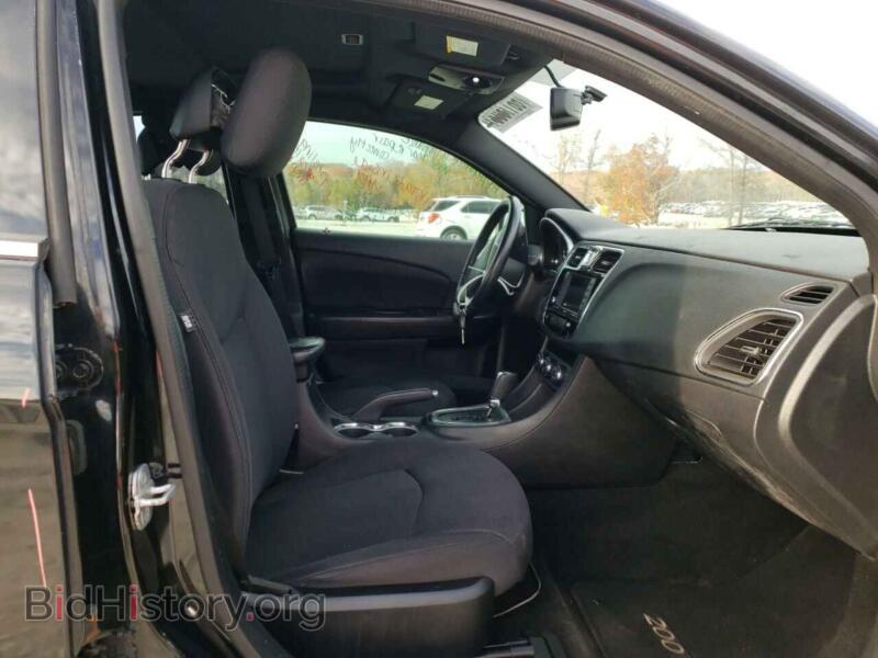 2013 Chrysler 200 (VIN 1C3CCBBG8DN728978) — фото 5 из 10