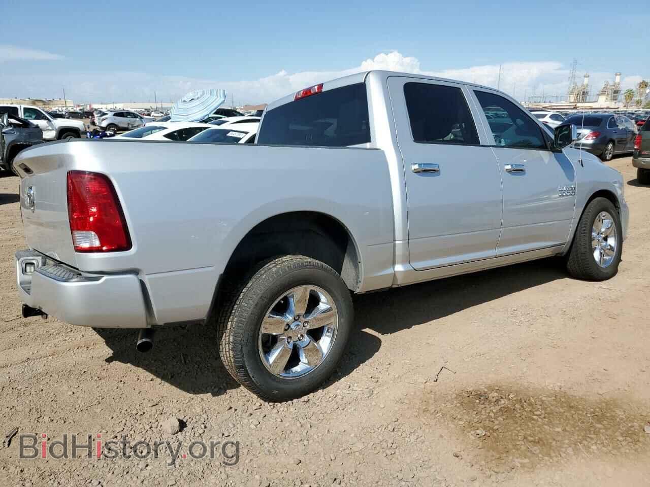 2018 RAM 1500 - VIN: 1C6RR6KG2JS284044 - Фото 3