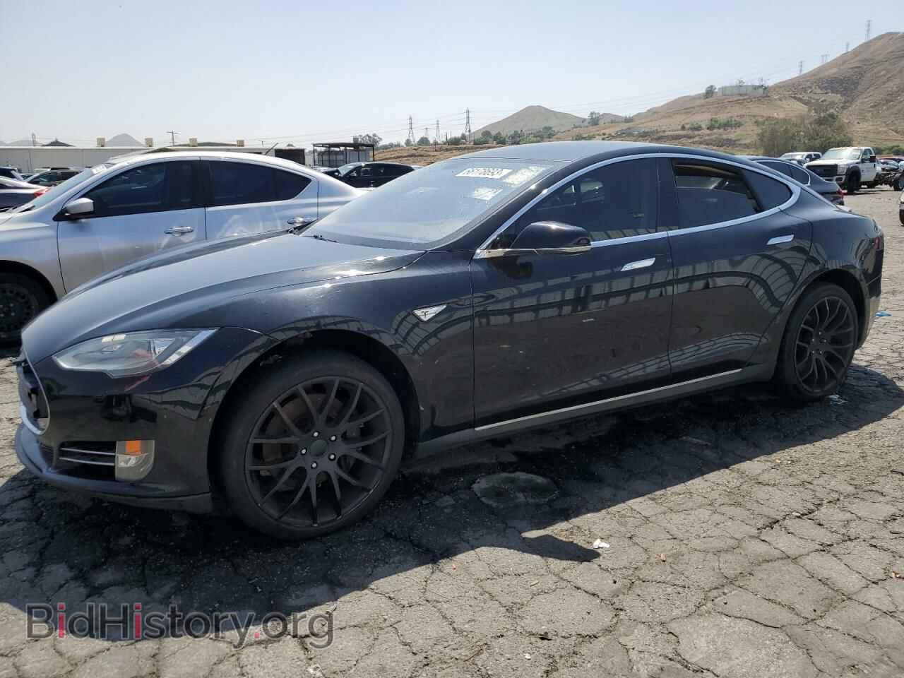 Фотография 5YJSA1CN2DFP08101 - TESLA MODEL S 2013