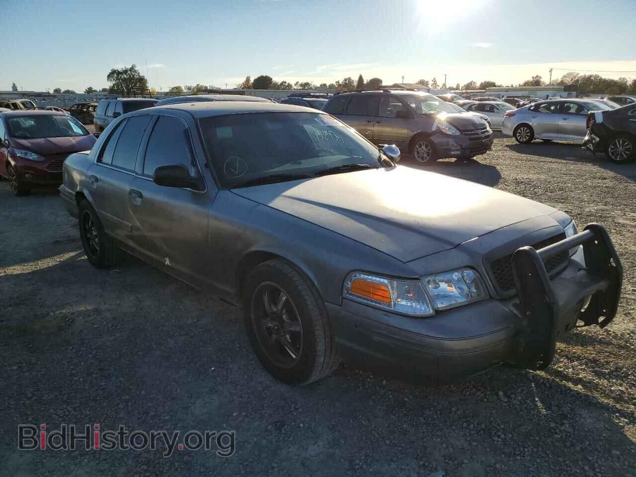 Фотография 2FABP7BV2BX125548 - FORD CROWN VIC 2011