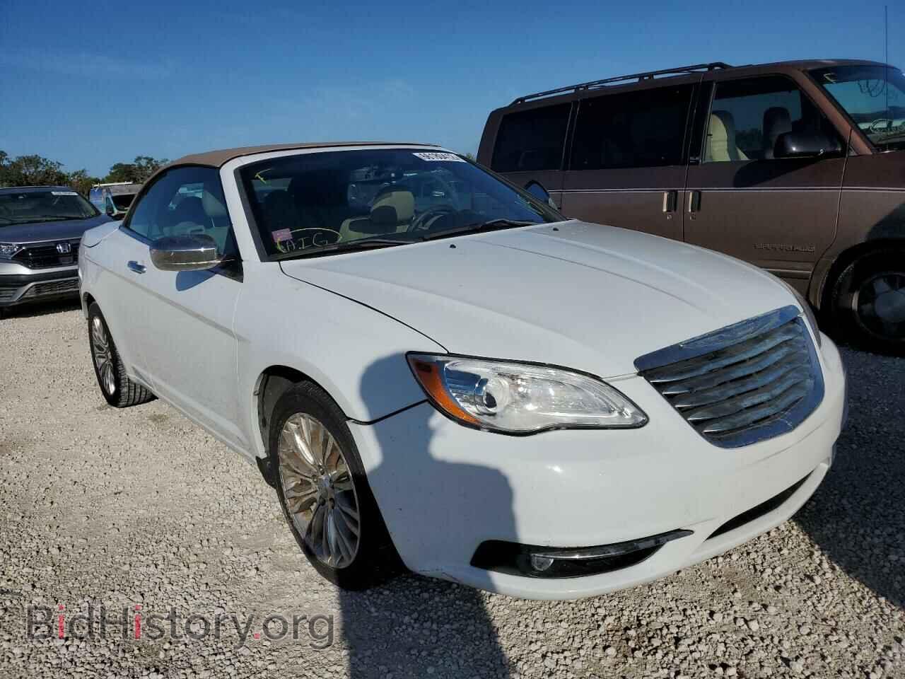 Photo 1C3BCBFG8DN597945 - CHRYSLER 200 2013