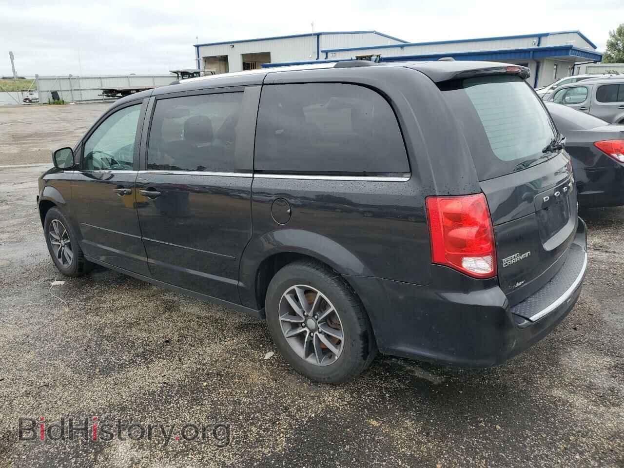 2017 DODGE CARAVAN - VIN: 2C4RDGCG7HR675357 - Фото 2